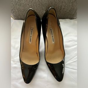 Manolo Blahnik Black Almond Toe Patent Leather Heels